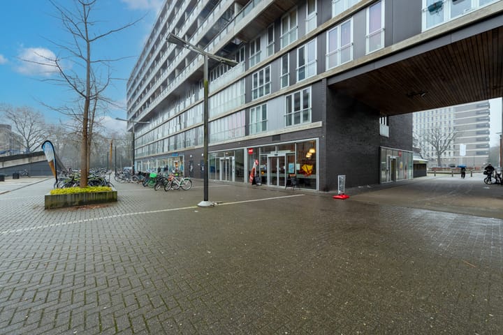 Foto 35 van Professor de Moorplein 555