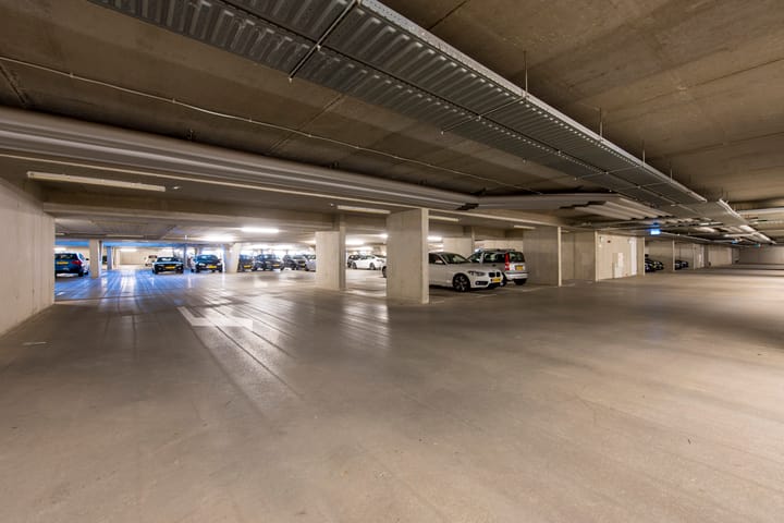 Foto 38 van Professor de Moorplein 555