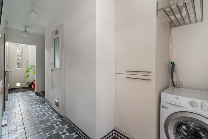 Photo 9 of Vijverhofstraat 181