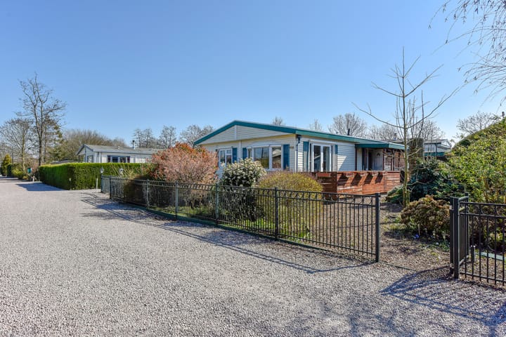 Foto 1 van Hoofdweg 98-R158