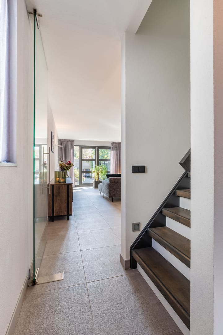 Foto 12 van Zuidewijn 56