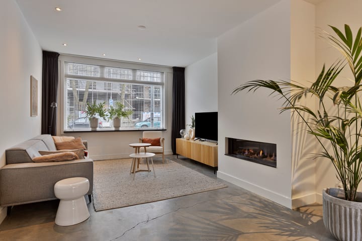 Photo 8 of Tongelresestraat 93