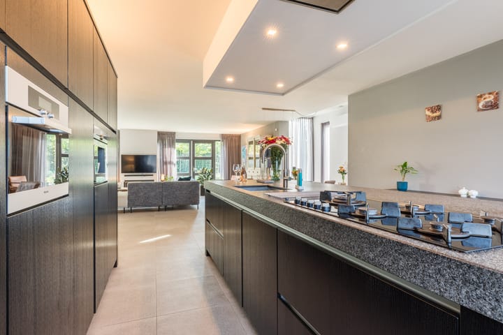 Foto 24 van Zuidewijn 56