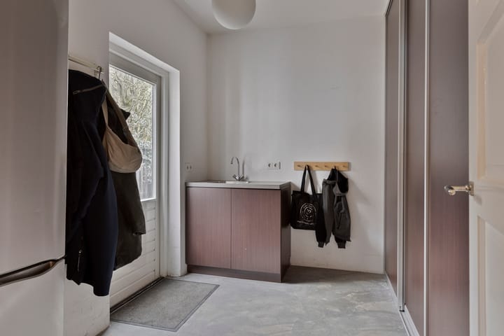 Photo 18 of Tongelresestraat 93