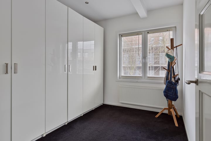 Photo 26 of Tongelresestraat 93