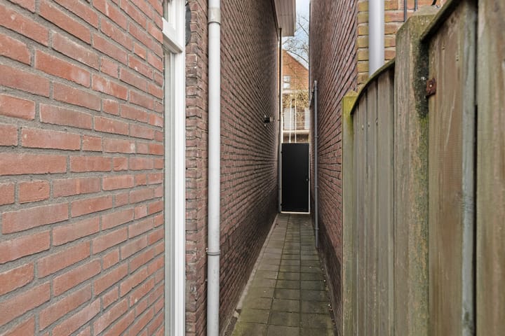 Photo 35 of Tongelresestraat 93