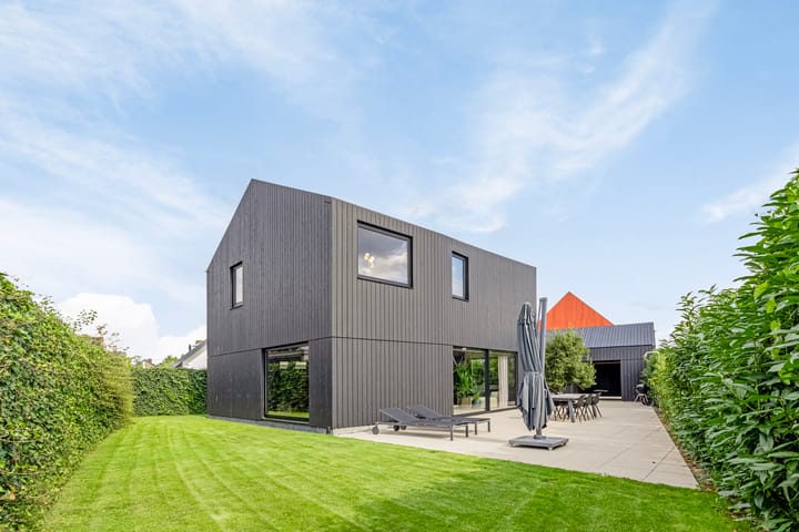 Lakenveld 14