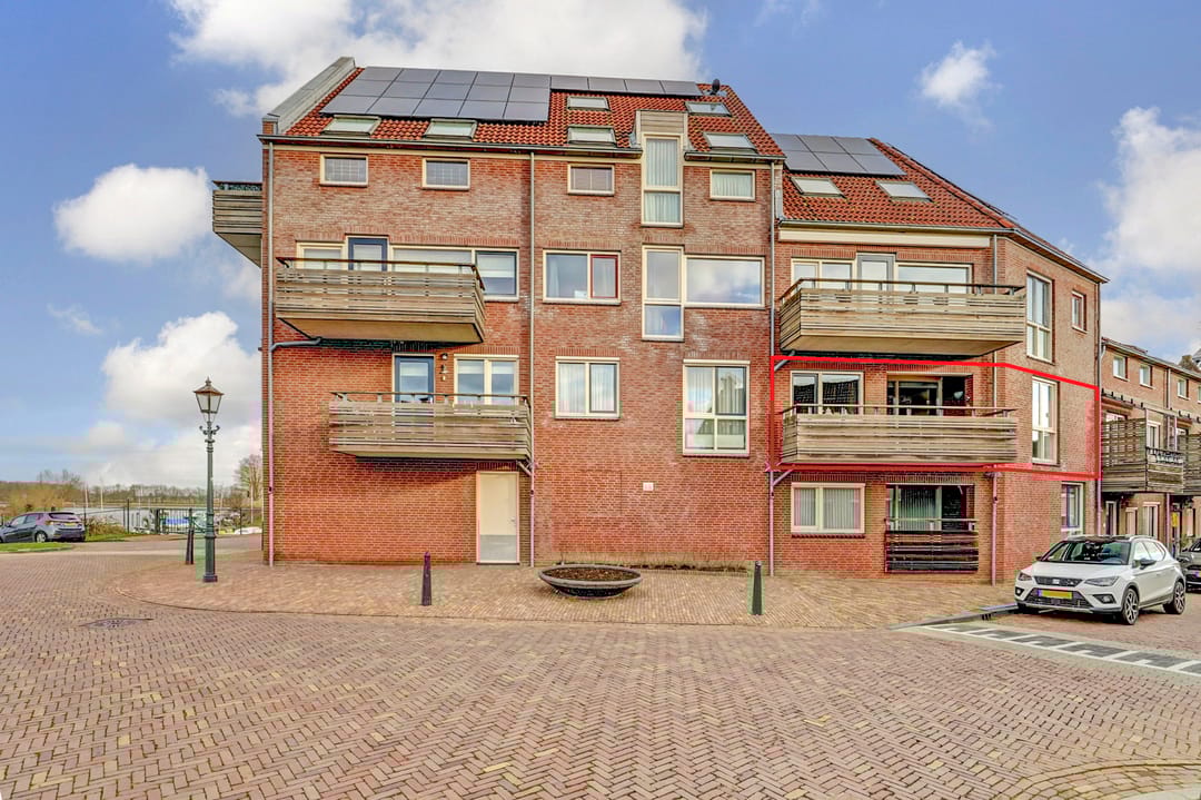 Koopwoningen - huizen te koop in [Funda]