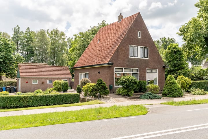 Photo 1 of Kroesenallee 8