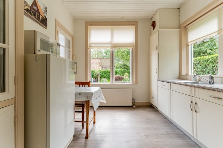 Photo 11 of Kroesenallee 8