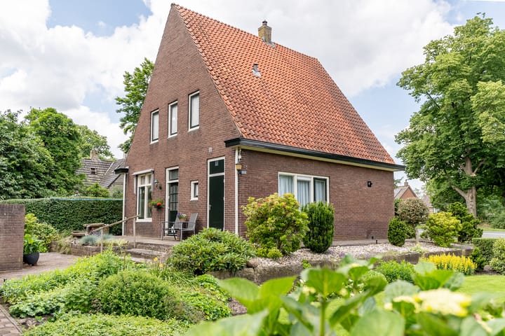 Photo 23 of Kroesenallee 8