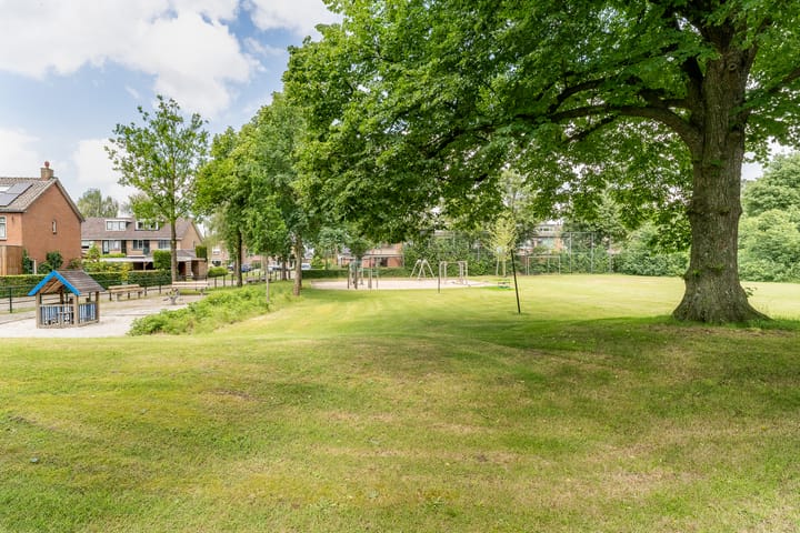 Photo 31 of Kroesenallee 8