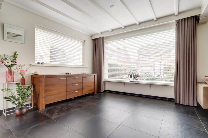 Photo 15 of Aert Swaensstraat 7