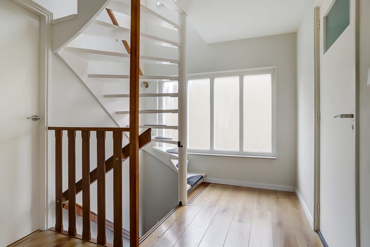 Photo 22 of Aert Swaensstraat 7