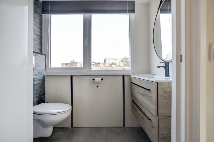 Photo 38 of Aert Swaensstraat 7