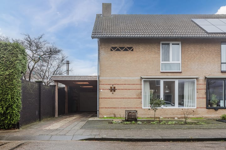 Foto 2 van Dr. Abraham Kuyperlaan 2