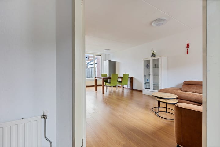 Foto 8 van Veestraat 64-A