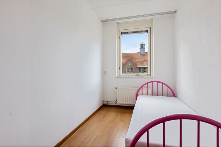 Foto 30 van Veestraat 64-A