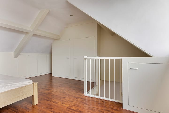 Foto 34 van Veestraat 64-A