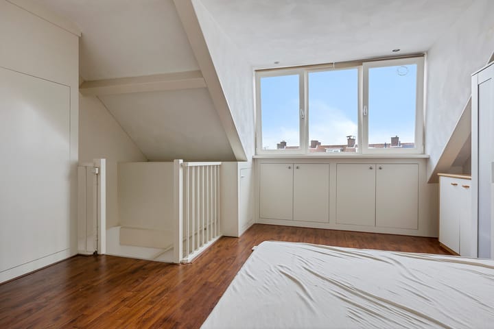 Foto 35 van Veestraat 64-A