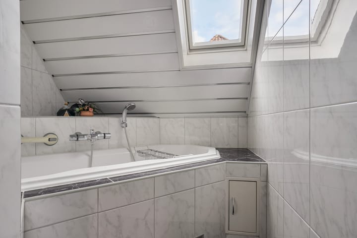 Foto 19 van Floraplein 7