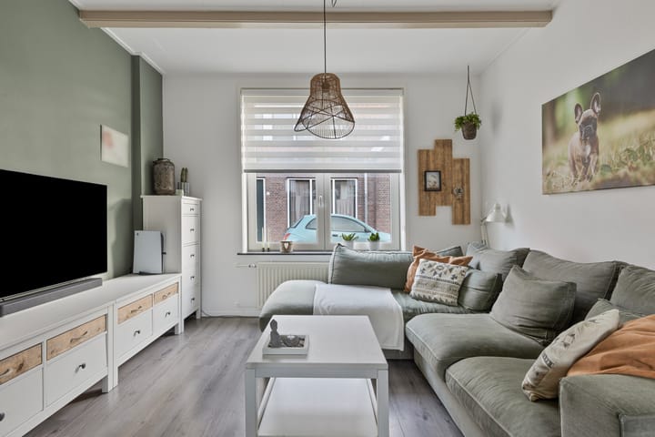 Foto 10 van Koningin Emmastraat 26