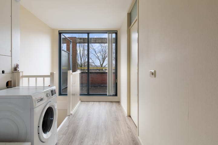 Foto 26 van Hoogvlietsekerksingel 338