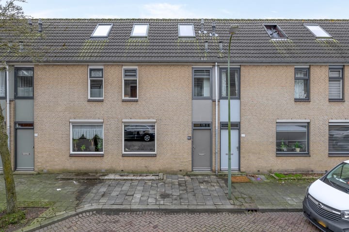 Foto 1 van A.C.W. Staringstraat 39