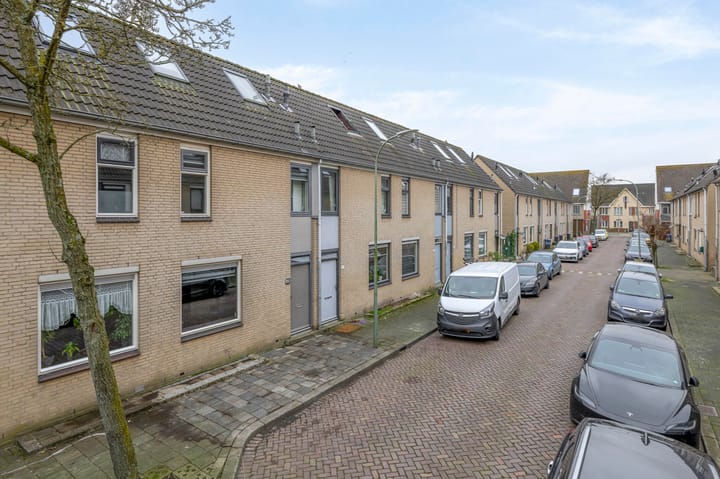 Foto 2 van A.C.W. Staringstraat 39