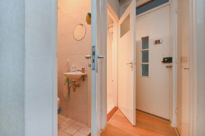 Foto 14 van Aart van der Leeuwkade 118