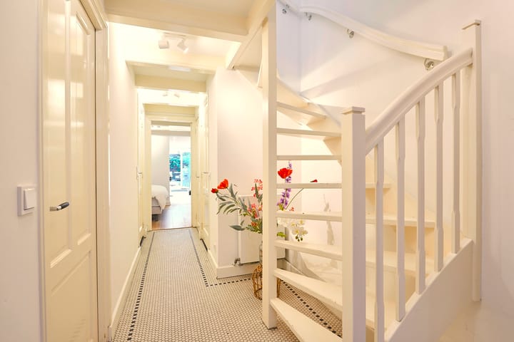 Foto 10 van Da Costastraat 71-A