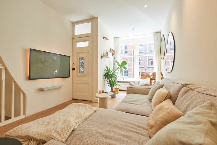 Foto 42 van Da Costastraat 71-A