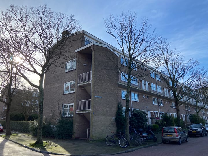 Photo 20 of Willem Hooftstraat 1
