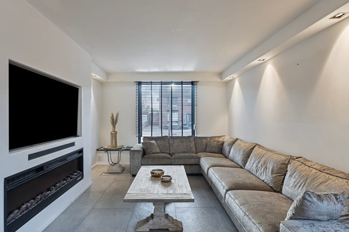 Foto 8 van Julianalaan 34