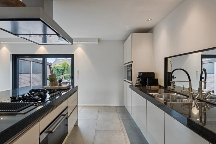 Foto 13 van Julianalaan 34