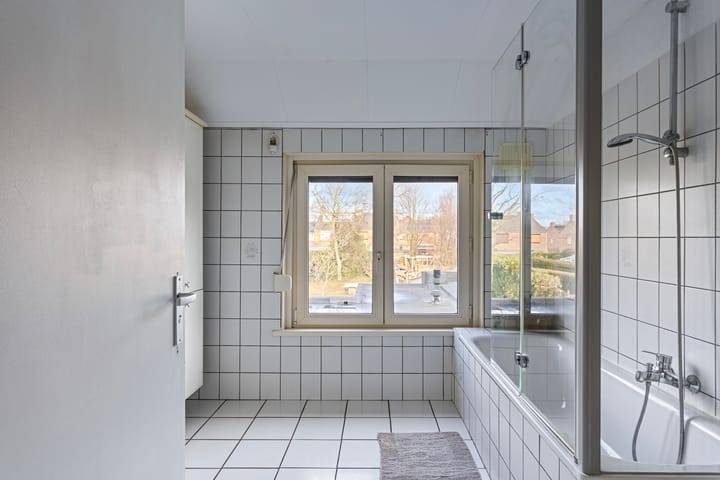 Foto 24 van Julianalaan 34