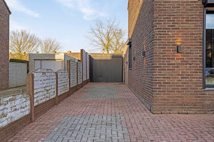 Foto 39 van Julianalaan 34