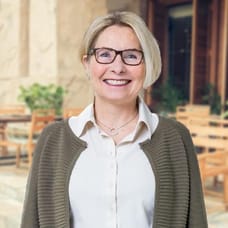 Petra Petit - Commercieel Medewerker