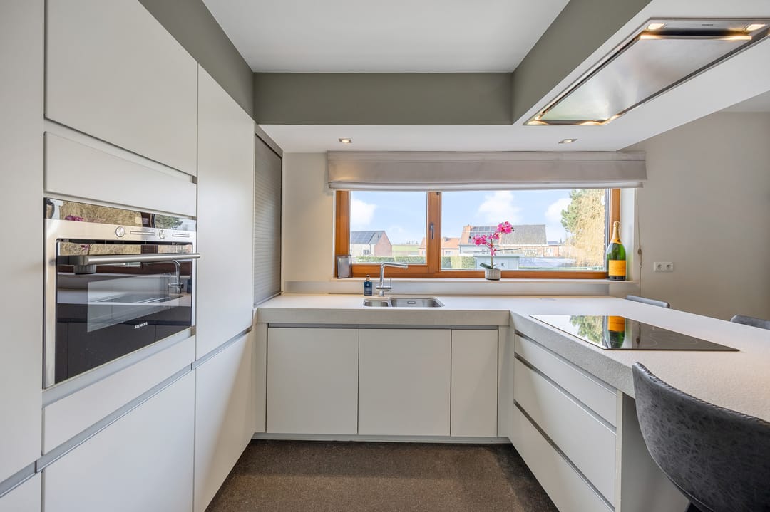 Foto 2 van Burgemeester Dewalquestraat 36