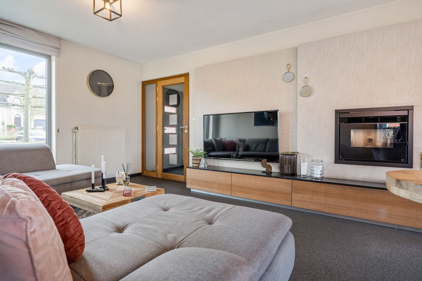 Foto 10 van Burgemeester Dewalquestraat 36