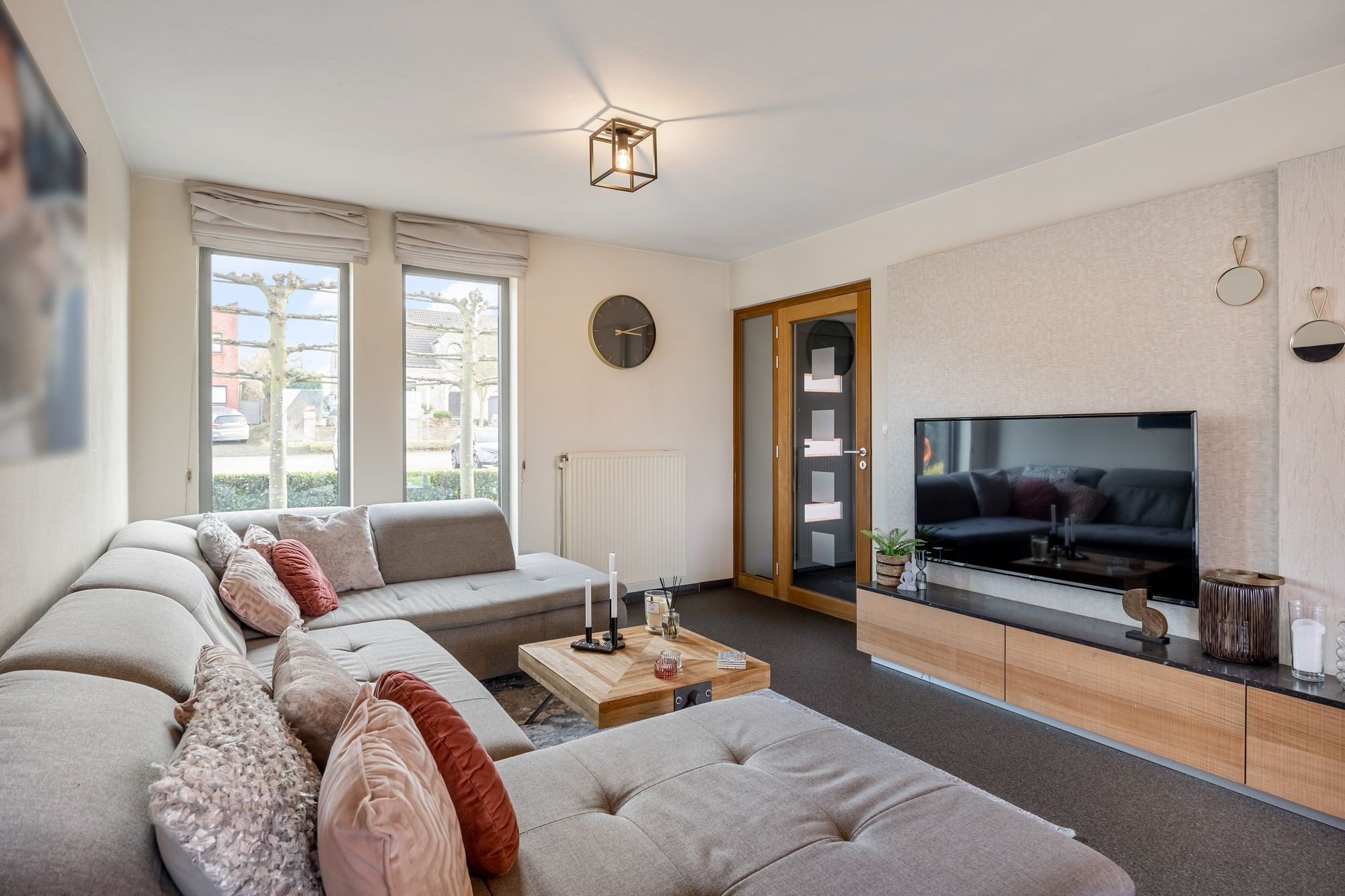 Foto 12 van Burgemeester Dewalquestraat 36