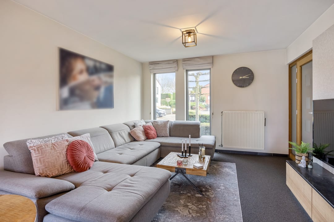 Foto 13 van Burgemeester Dewalquestraat 36