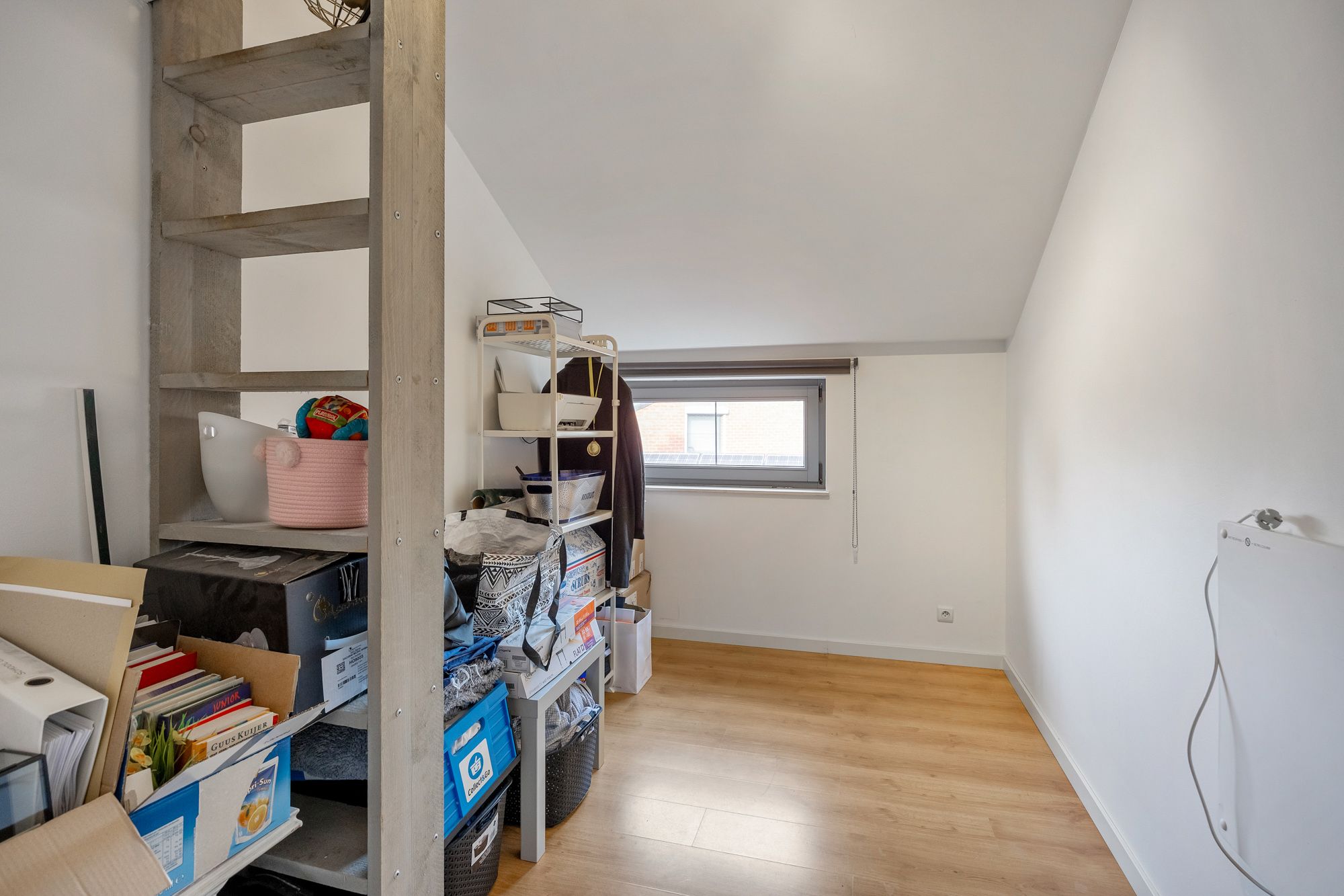 Foto 30 van Burgemeester Dewalquestraat 36