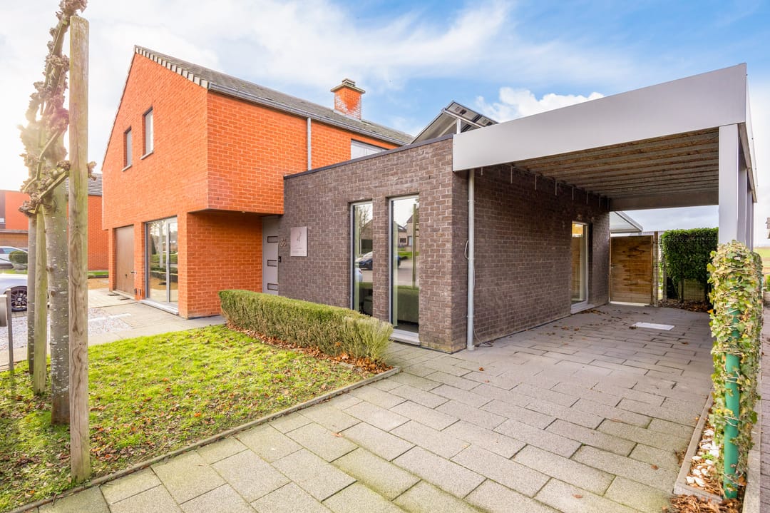 Foto 37 van Burgemeester Dewalquestraat 36