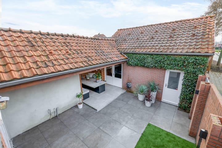 Foto 38 van Beatrixstraat 2