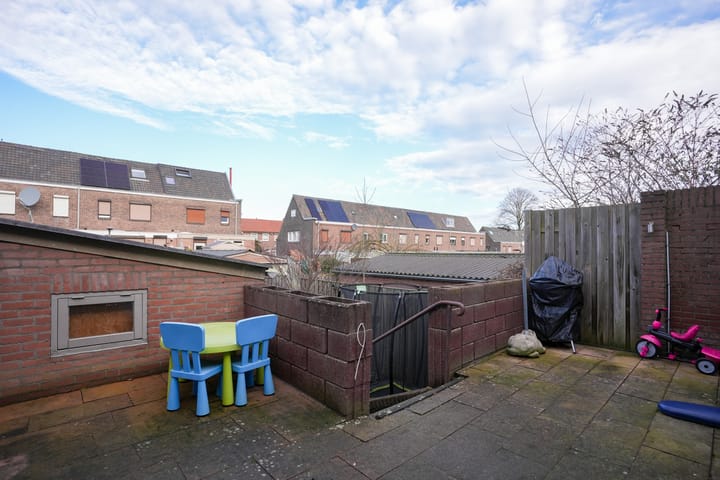 Foto 23 van Brunahildestraat 57