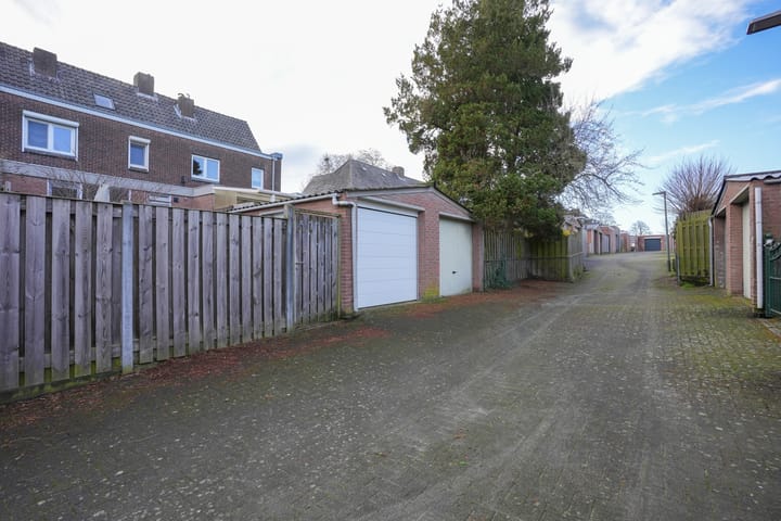 Foto 29 van Brunahildestraat 57