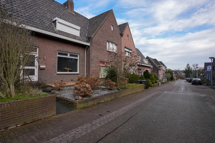 Foto 31 van Brunahildestraat 57