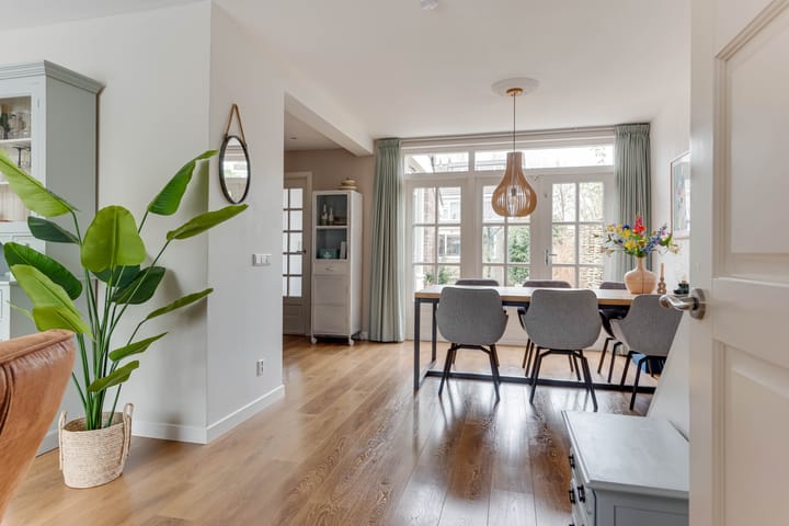 Foto 6 van Bachstraat 26