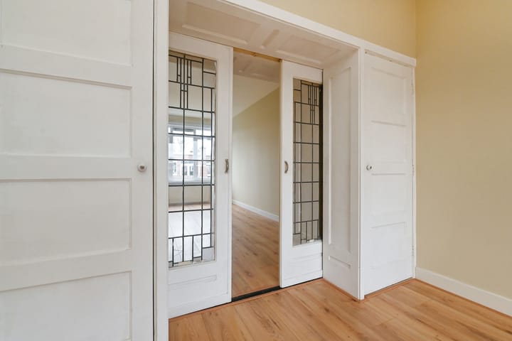 Foto 11 van Damasstraat 223